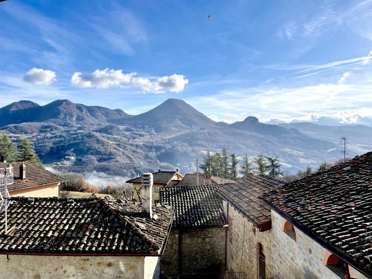 Mazzetti Country House-Vita In Campagna Con Giardino Vimignano-Chiesa Dış mekan fotoğraf