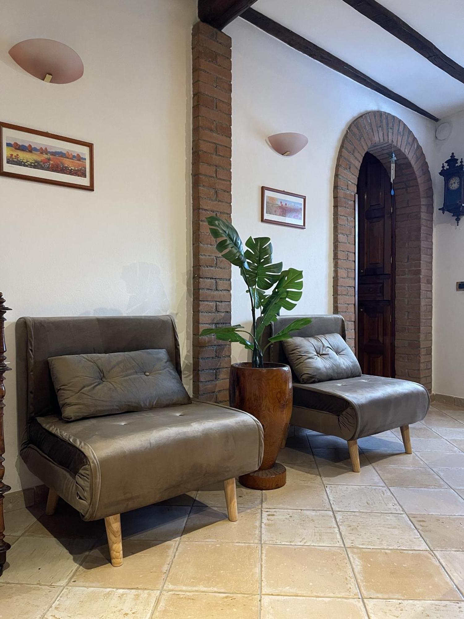 Mazzetti Country House-Vita In Campagna Con Giardino Vimignano-Chiesa Dış mekan fotoğraf